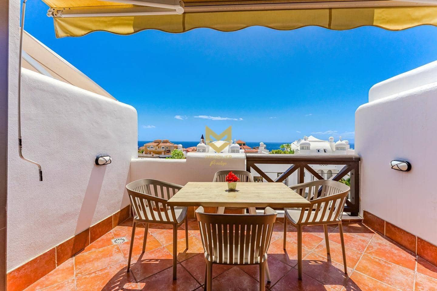 2 slaapkamer Penthouse te koop in Playa Paraiso met zwembad - € 475.000 (Ref: 9645207)