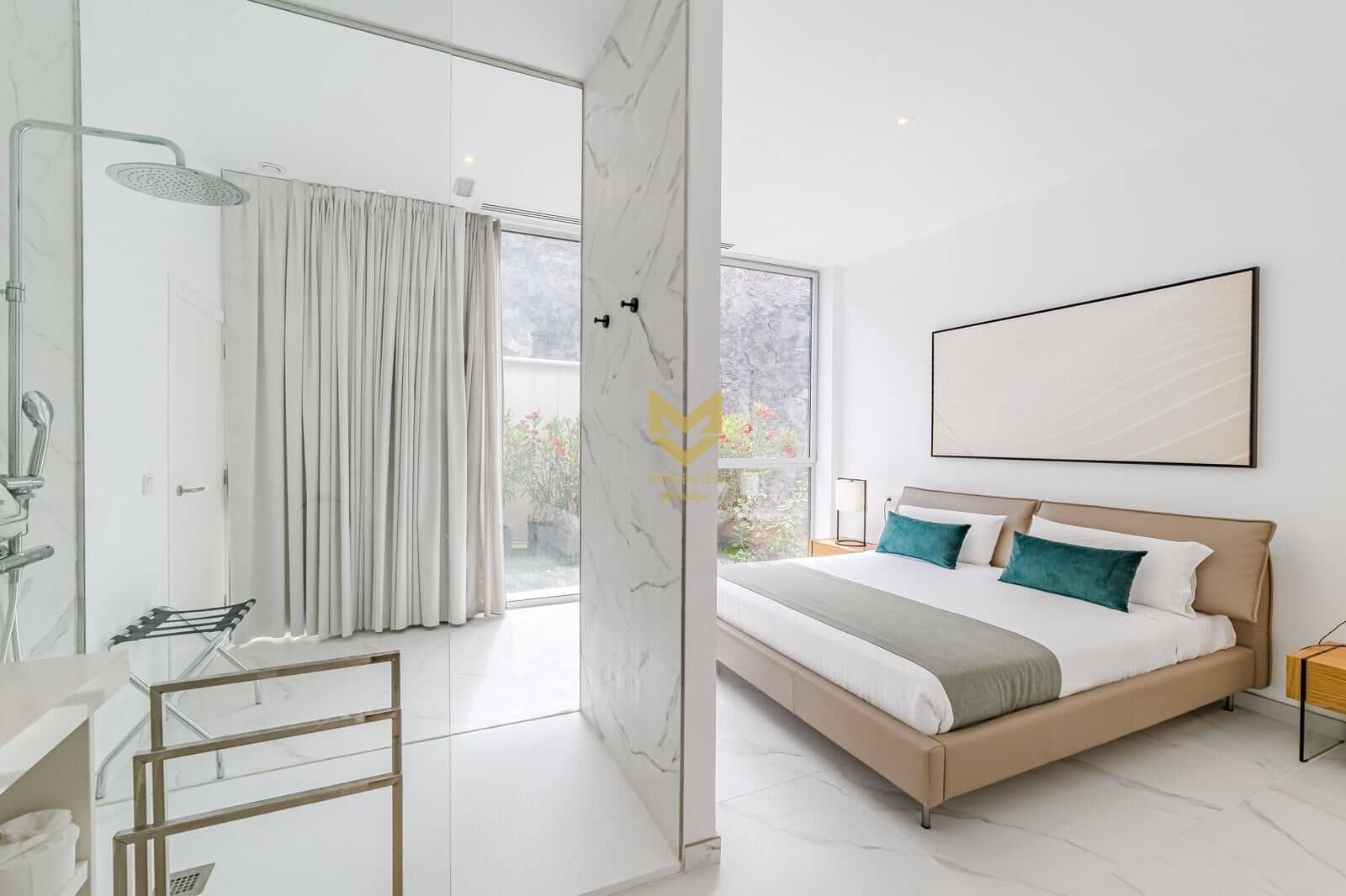 3 bedroom Penthouse for sale in Los Gigantes with pool garage - € 2,090,000 (Ref: 9645208)