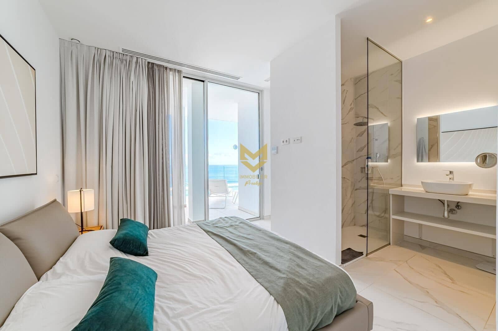 3 bedroom Penthouse for sale in Los Gigantes with pool garage - € 2,090,000 (Ref: 9645208)