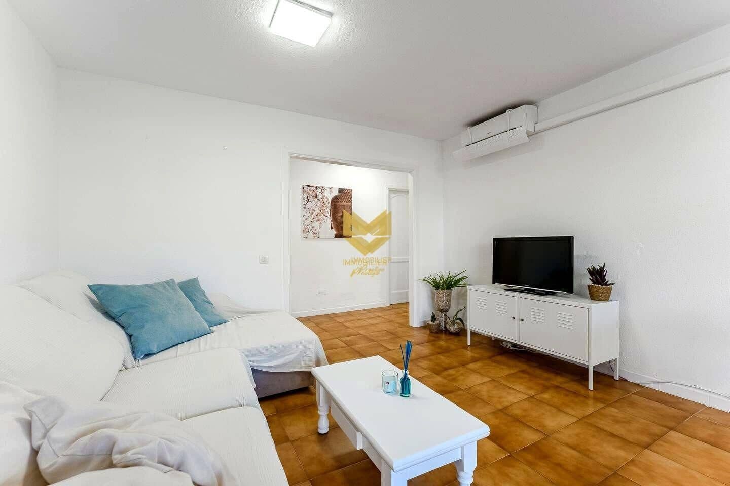 3 sovrum Lägenhet till salu i Los Cristianos med pool - 469 000 € (Ref: 9645209)