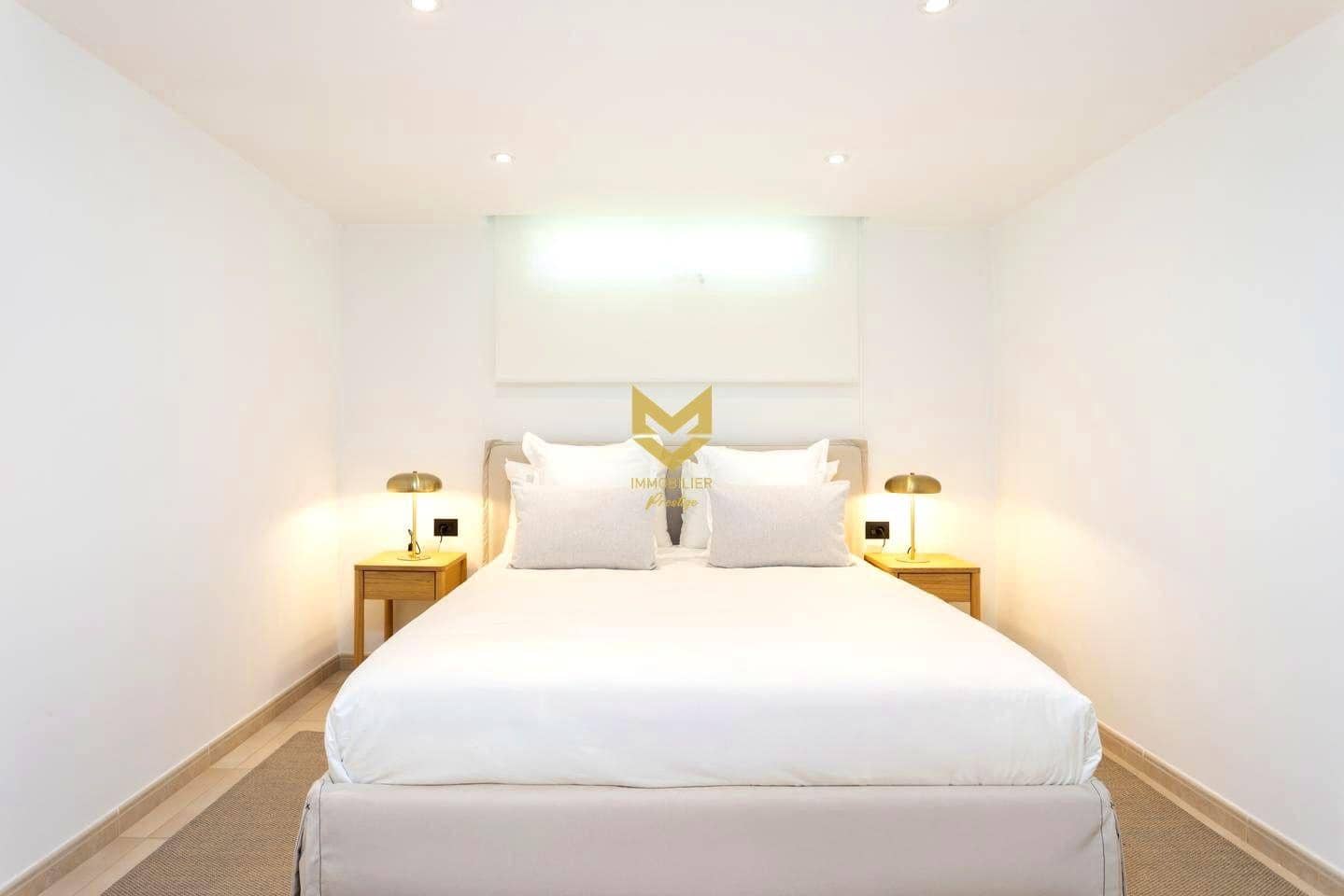 5 sypialnia Willa na sprzedaż w La Caleta Adeje z basenem garażem - 3 300 000 € (Ref: 9645210)