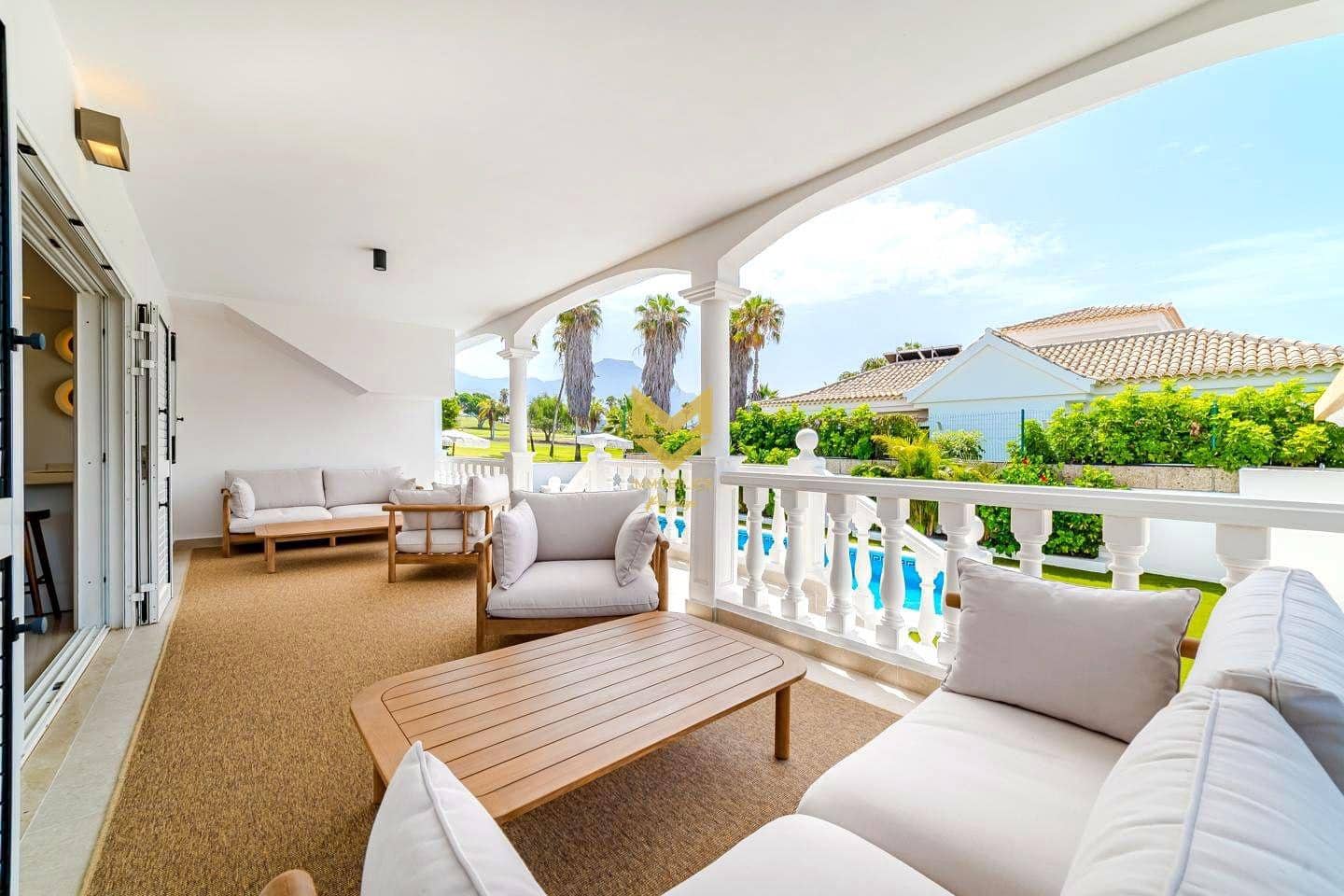 5 sypialnia Willa na sprzedaż w La Caleta Adeje z basenem garażem - 3 300 000 € (Ref: 9645210)