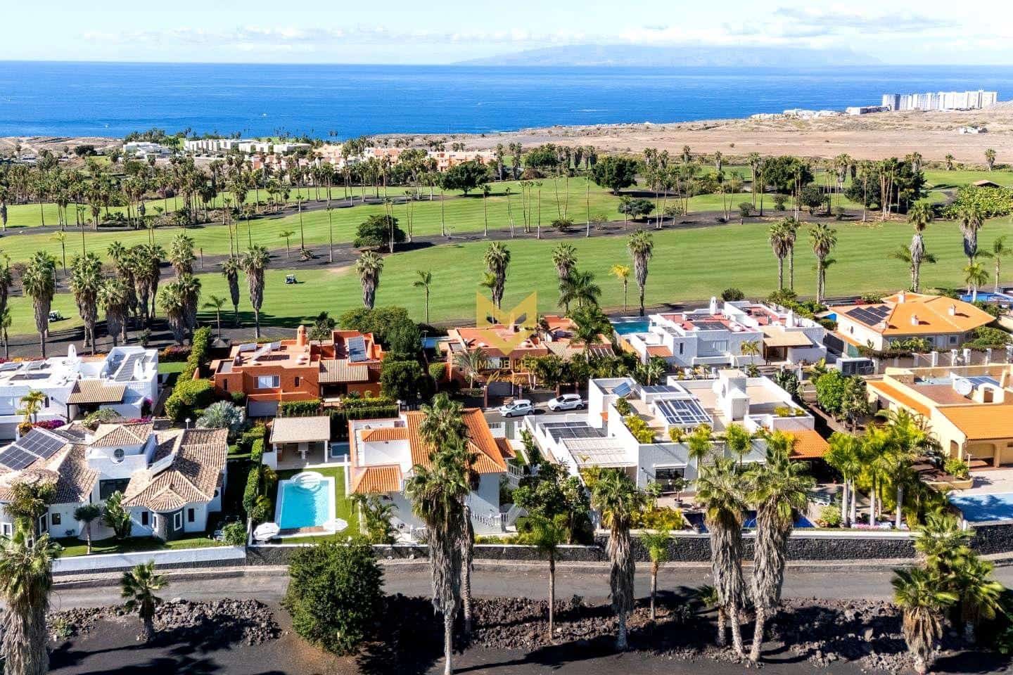 5 sypialnia Willa na sprzedaż w La Caleta Adeje z basenem garażem - 3 300 000 € (Ref: 9645210)