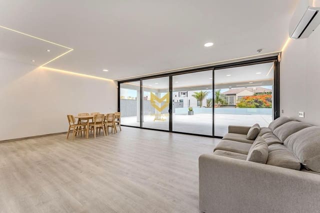 4 chambre Villa/Maison à vendre à El Madroñal, Adeje avec piscine garage - 1 800 000 € (Ref: 9645211)