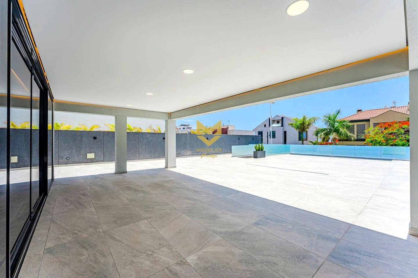 4 chambre Villa/Maison à vendre à El Madronal avec piscine garage - 1 800 000 € (Ref: 9645211)