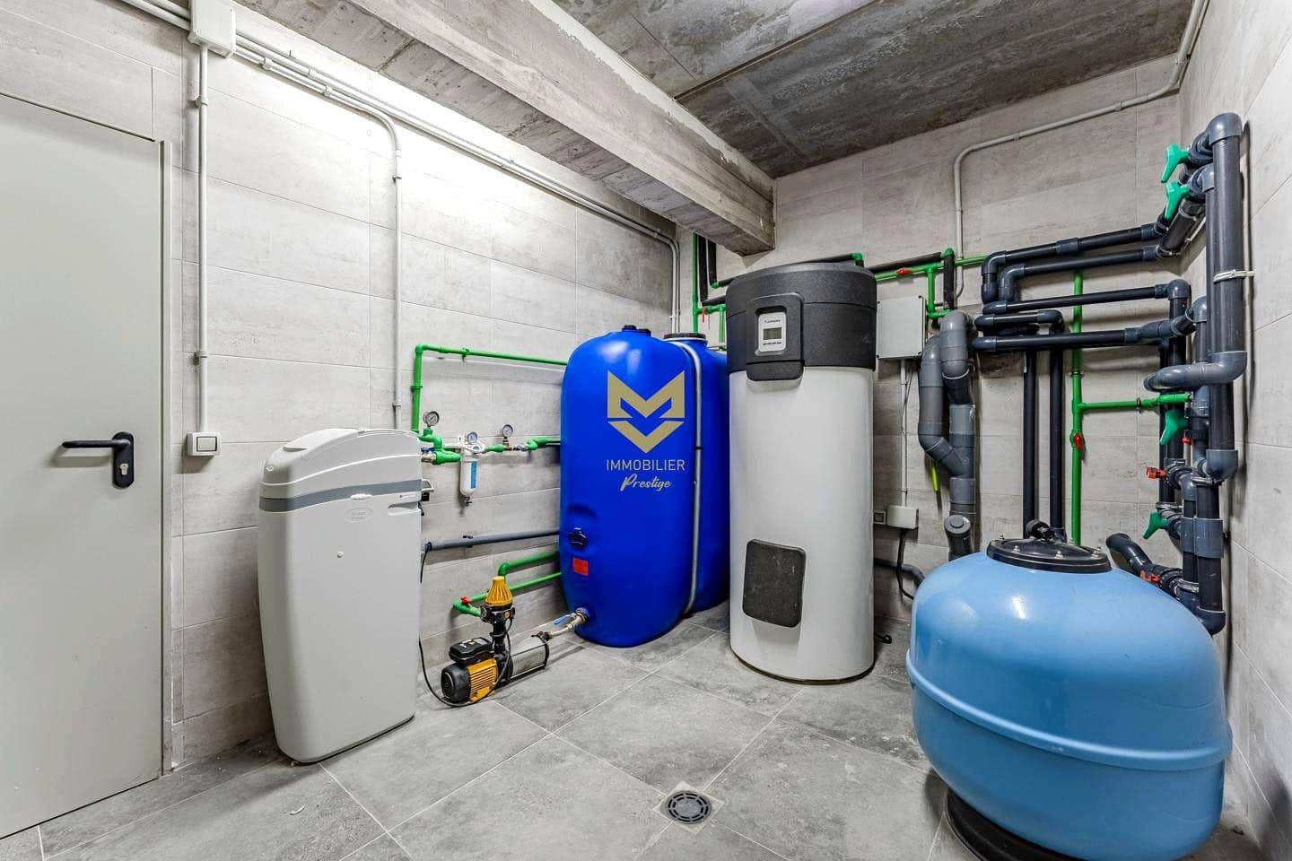 4 chambre Villa/Maison à vendre à El Madronal avec piscine garage - 1 800 000 € (Ref: 9645211)