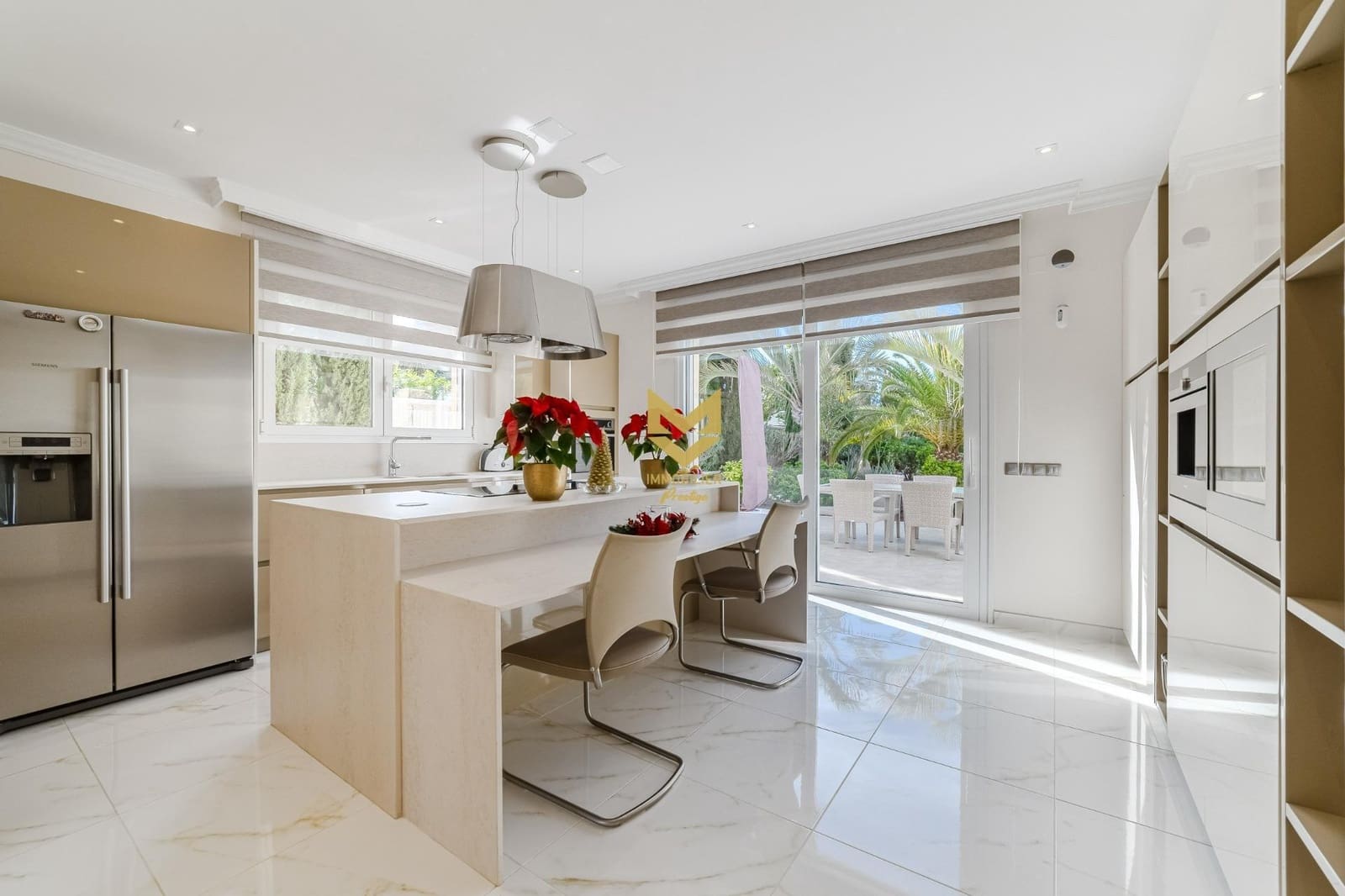 4 slaapkamer Villa te koop in La Caleta Adeje met zwembad garage - € 3.900.000 (Ref: 9645213)