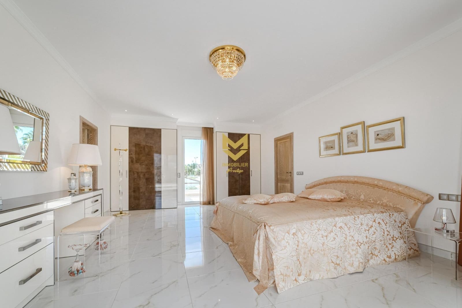 4 slaapkamer Villa te koop in La Caleta Adeje met zwembad garage - € 3.900.000 (Ref: 9645213)