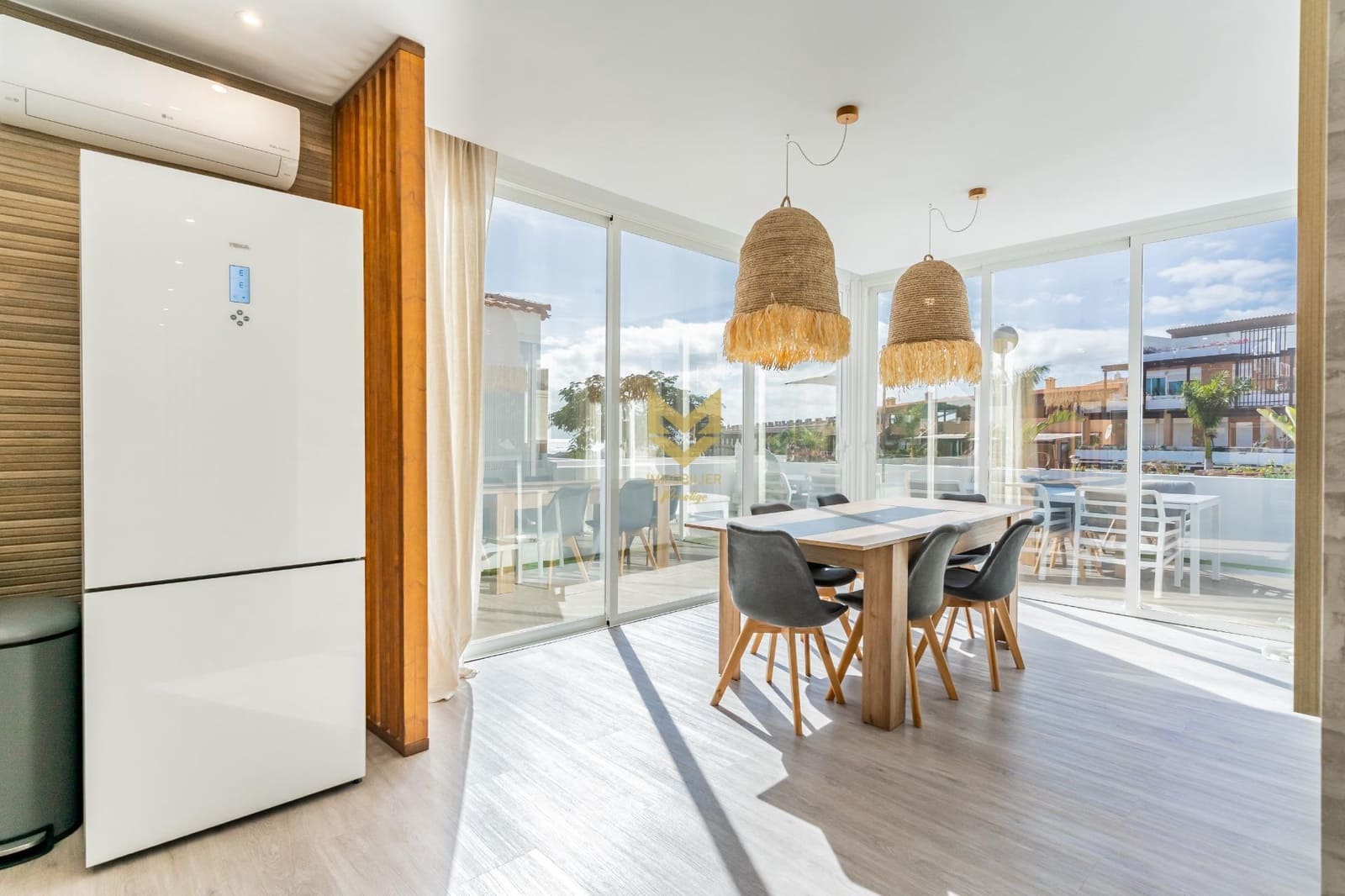 3 chambre Bungalow à vendre à San Miguel de Abona avec piscine garage - 499 000 € (Ref: 9645216)