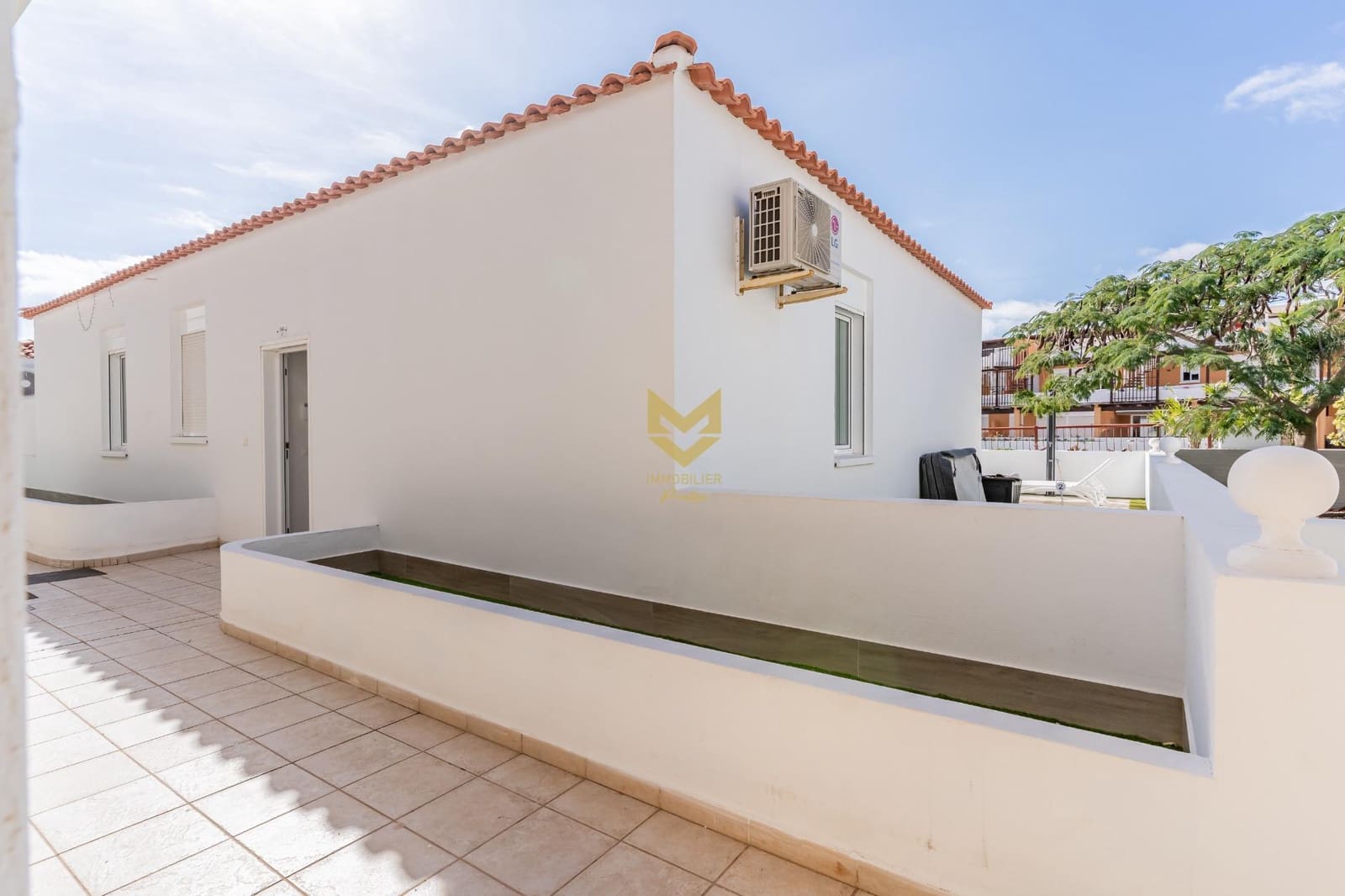 3 chambre Bungalow à vendre à San Miguel de Abona avec piscine garage - 499 000 € (Ref: 9645216)