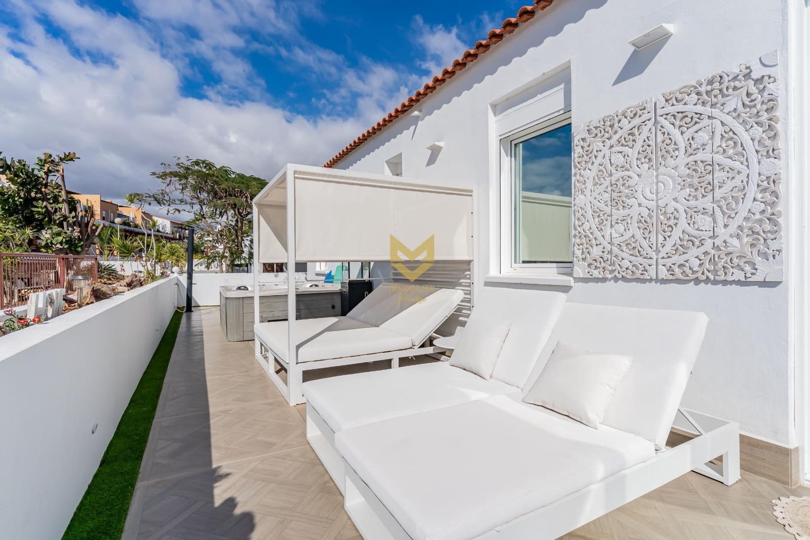 3 chambre Bungalow à vendre à San Miguel de Abona avec piscine garage - 499 000 € (Ref: 9645216)