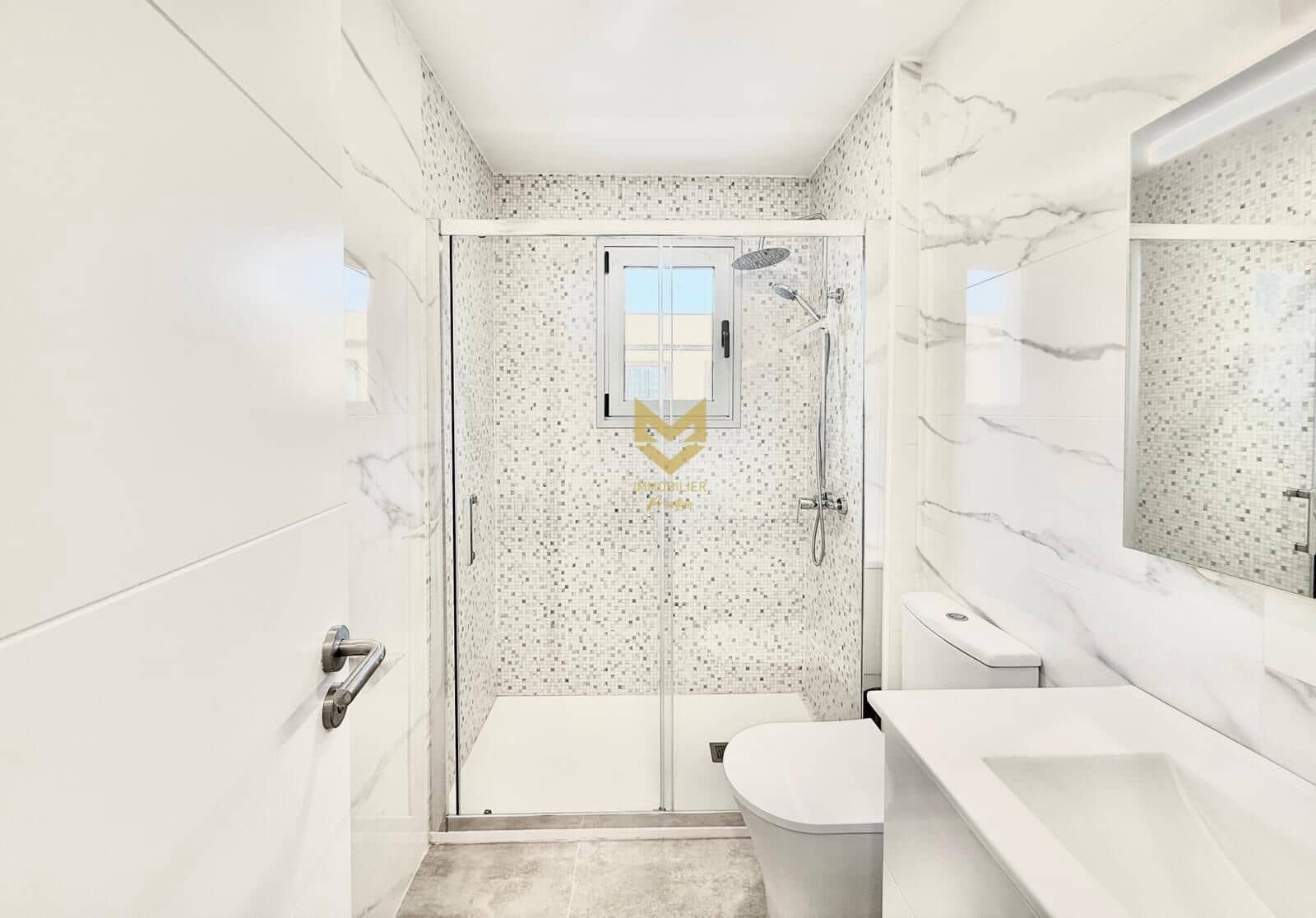 2 soveværelse Lejlighed til salg i Los Abrigos - € 279.000 (Ref: 9645221)