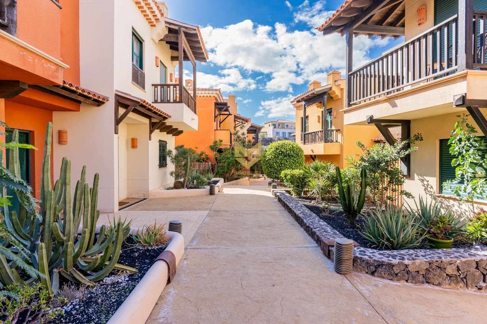 3 sovrum Radhus till salu i San Miguel de Abona med pool garage - 465 000 € (Ref: 9645222)