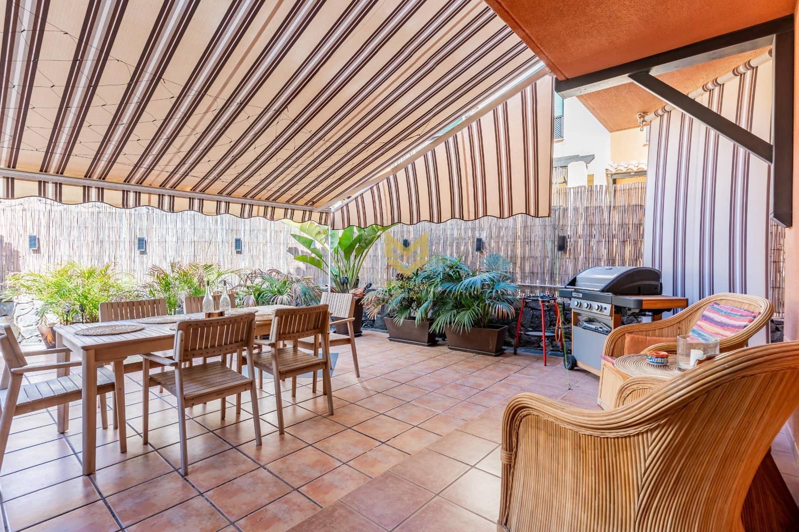 3 sovrum Radhus till salu i San Miguel de Abona med pool garage - 465 000 € (Ref: 9645222)