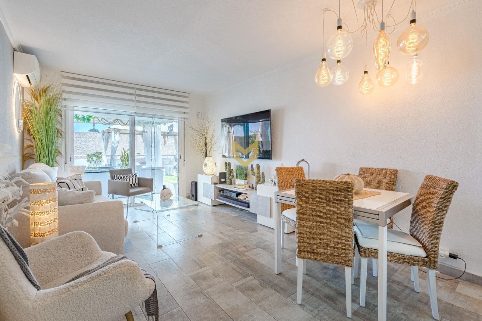 2 Zimmer Apartment zu verkaufen in Roque del Conde mit Pool Garage - 469.000 € (Ref: 9645224)