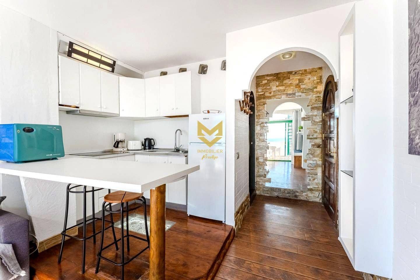 1 chambre Appartement à vendre à Costa Adeje avec piscine - 223 000 € (Ref: 9645226)