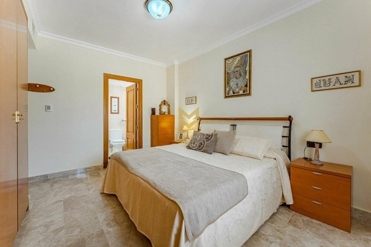 4 soveværelse Lejlighed til salg i Los Cristianos - € 699.000 (Ref: 9645227)