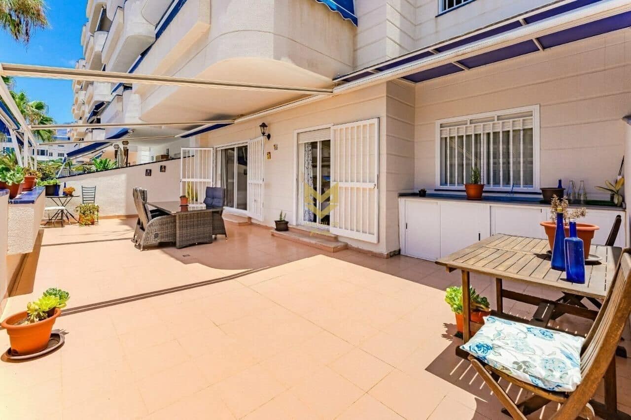 4 soveværelse Lejlighed til salg i Los Cristianos - € 699.000 (Ref: 9645227)
