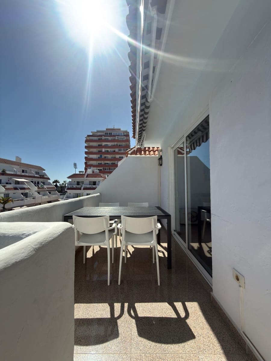 2 slaapkamer Appartement te koop in Playa de las Americas - € 319.000 (Ref: 9652176)