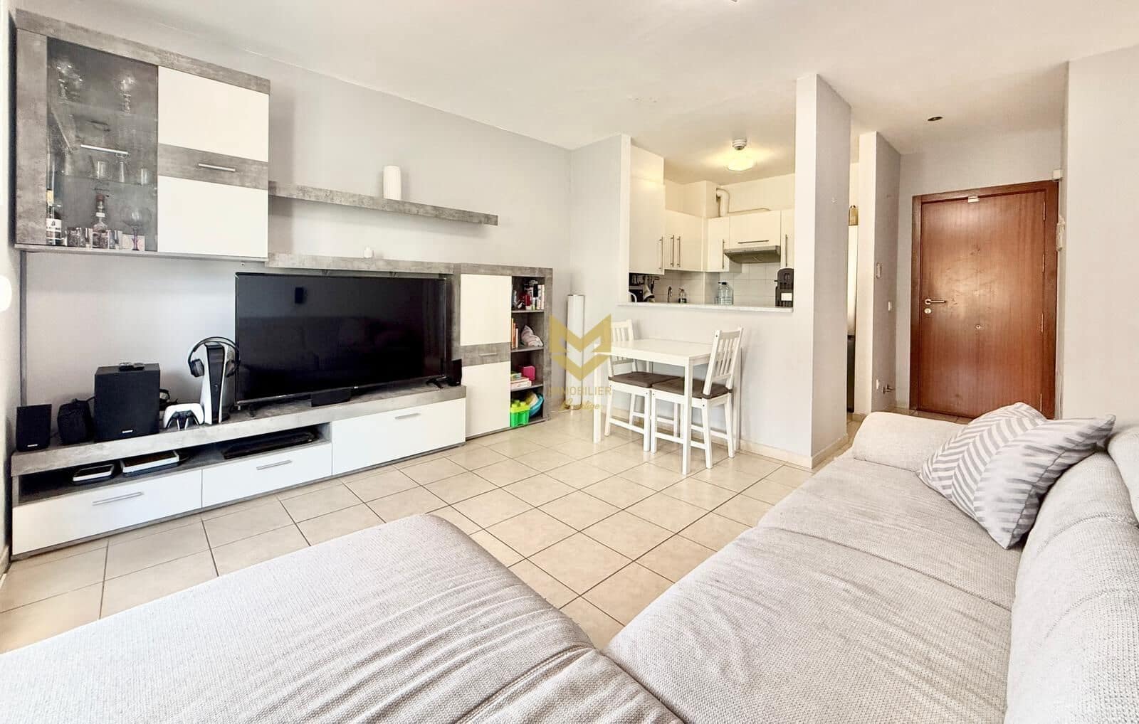 Apartamento de 2 habitaciones en Llano del Camello en venta con piscina - 259.000 € (Ref: 9656249)