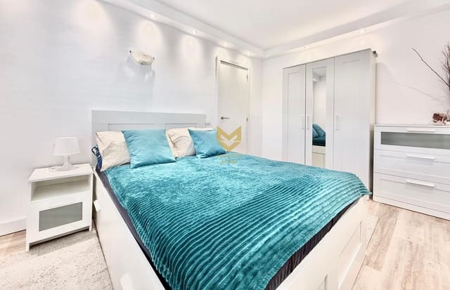 1 chambre Appartement à vendre à Arona avec piscine - 310 000 € (Ref: 9656250)