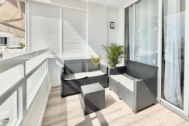 1 sypialnia Apartament na sprzedaż w Arona z basenem - 310 000 € (Ref: 9656250)