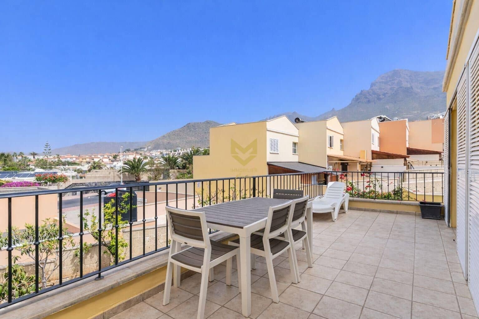 1 sypialnia Apartament na sprzedaż w El Madronal z basenem - 330 000 € (Ref: 9686742)