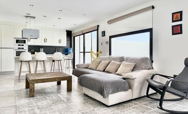 5 Zimmer Villa zu verkaufen in Armeñime, Adeje mit Garage - 890.000 € (Ref: 9721844)