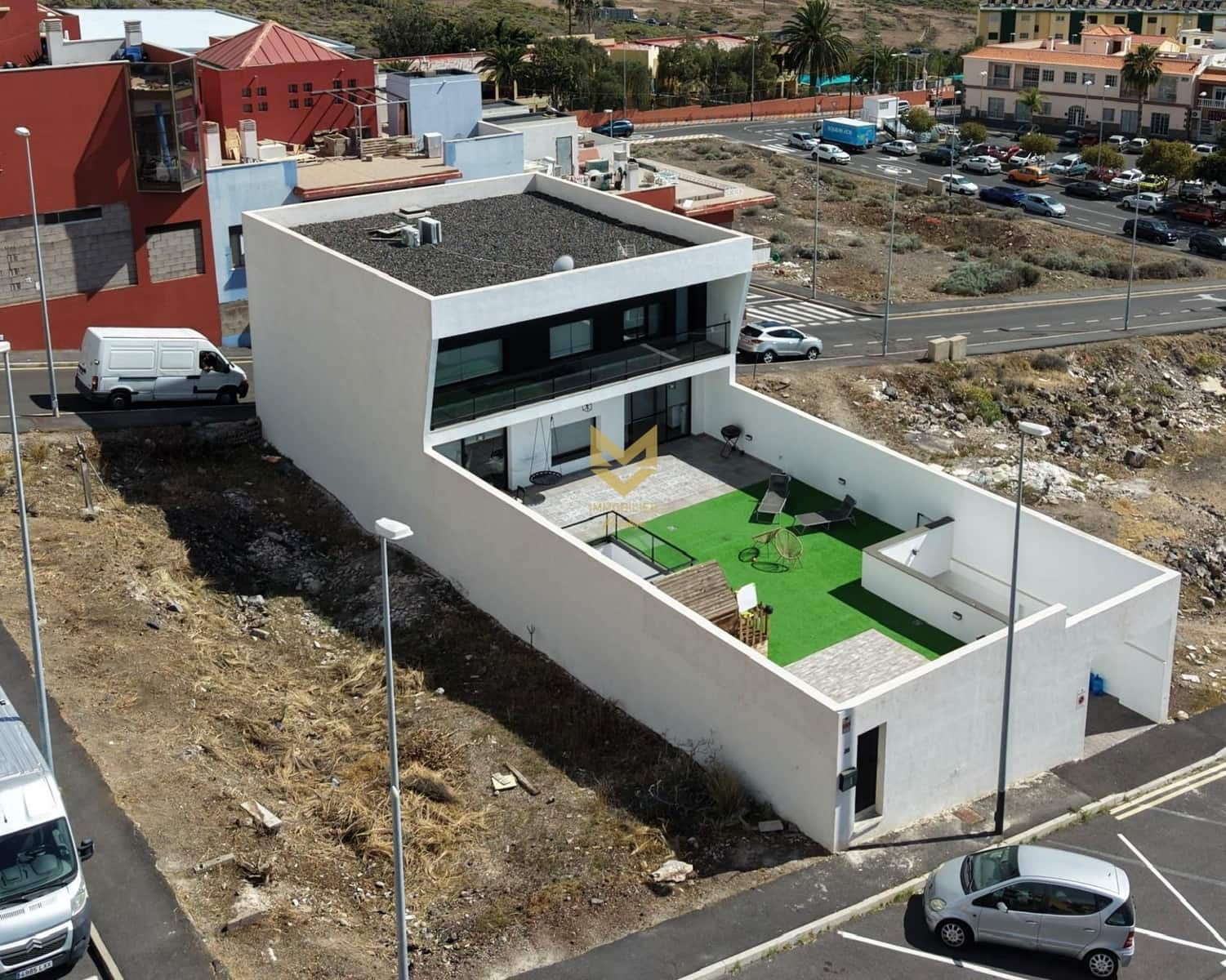 5 Zimmer Villa zu verkaufen in Armenime mit Garage - 890.000 € (Ref: 9721844)