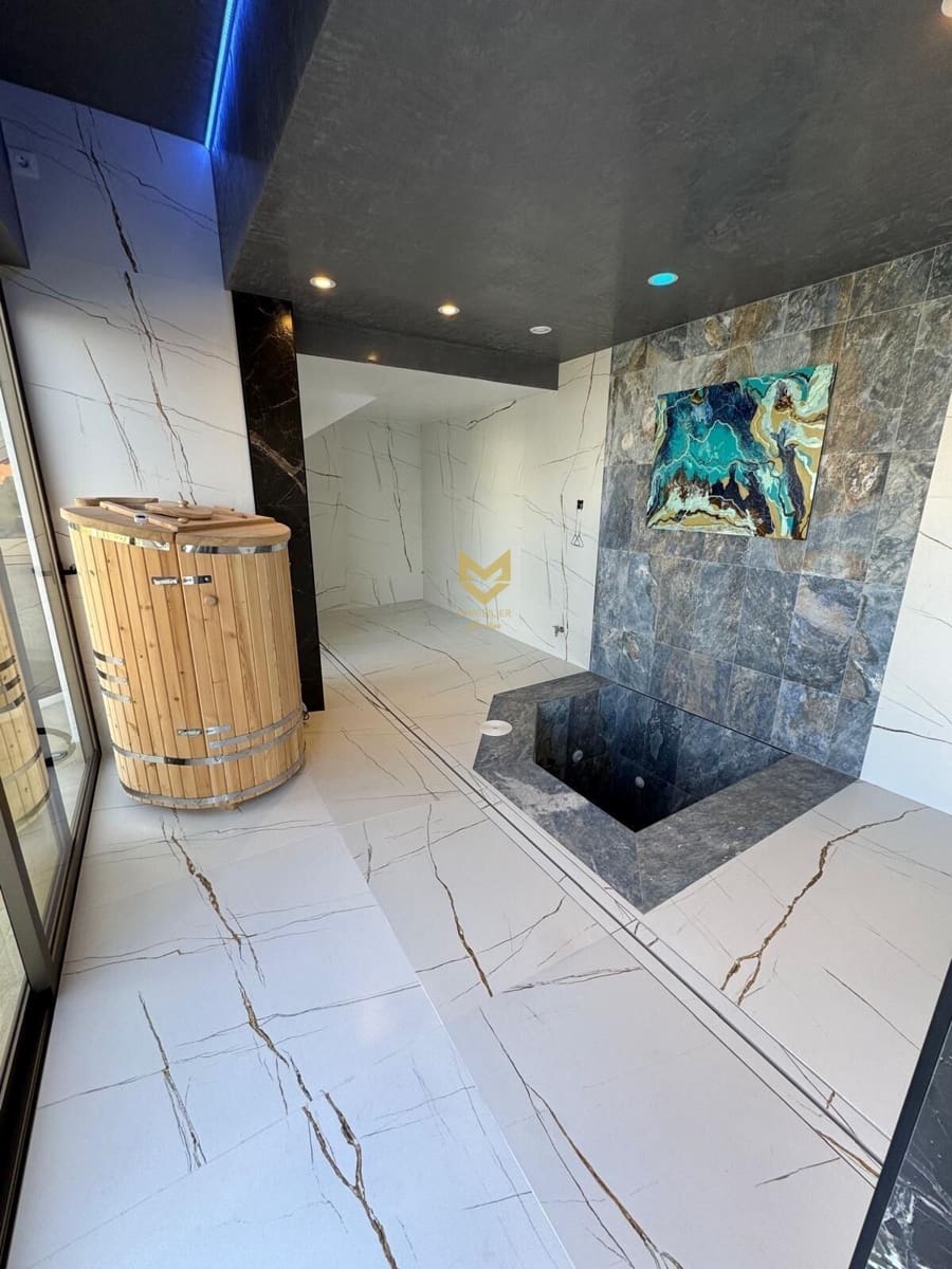 4 sovrum Villa till salu i Costa Adeje med pool garage - 5 500 000 € (Ref: 9791208)