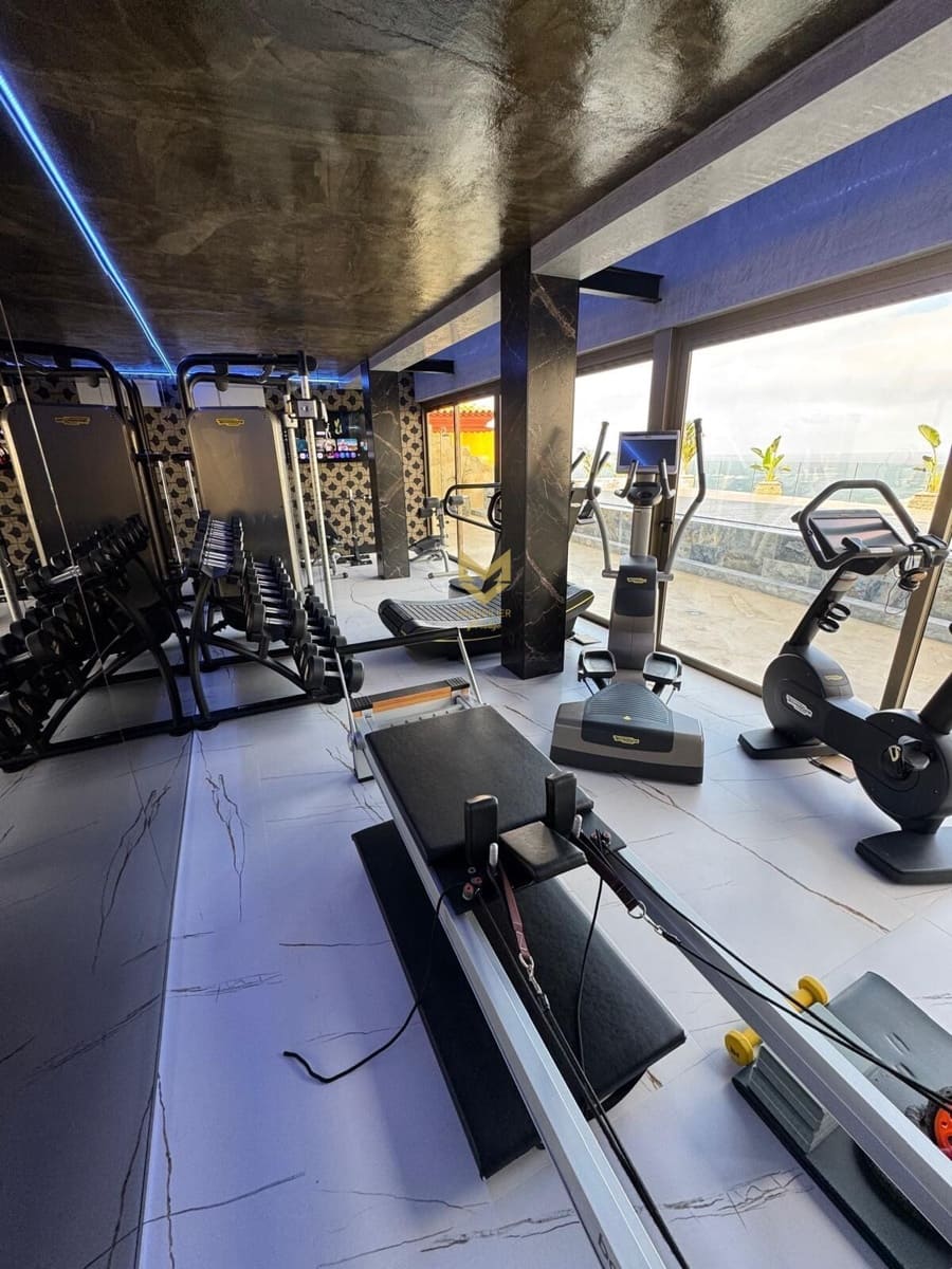 4 sovrum Villa till salu i Costa Adeje med pool garage - 5 500 000 € (Ref: 9791208)