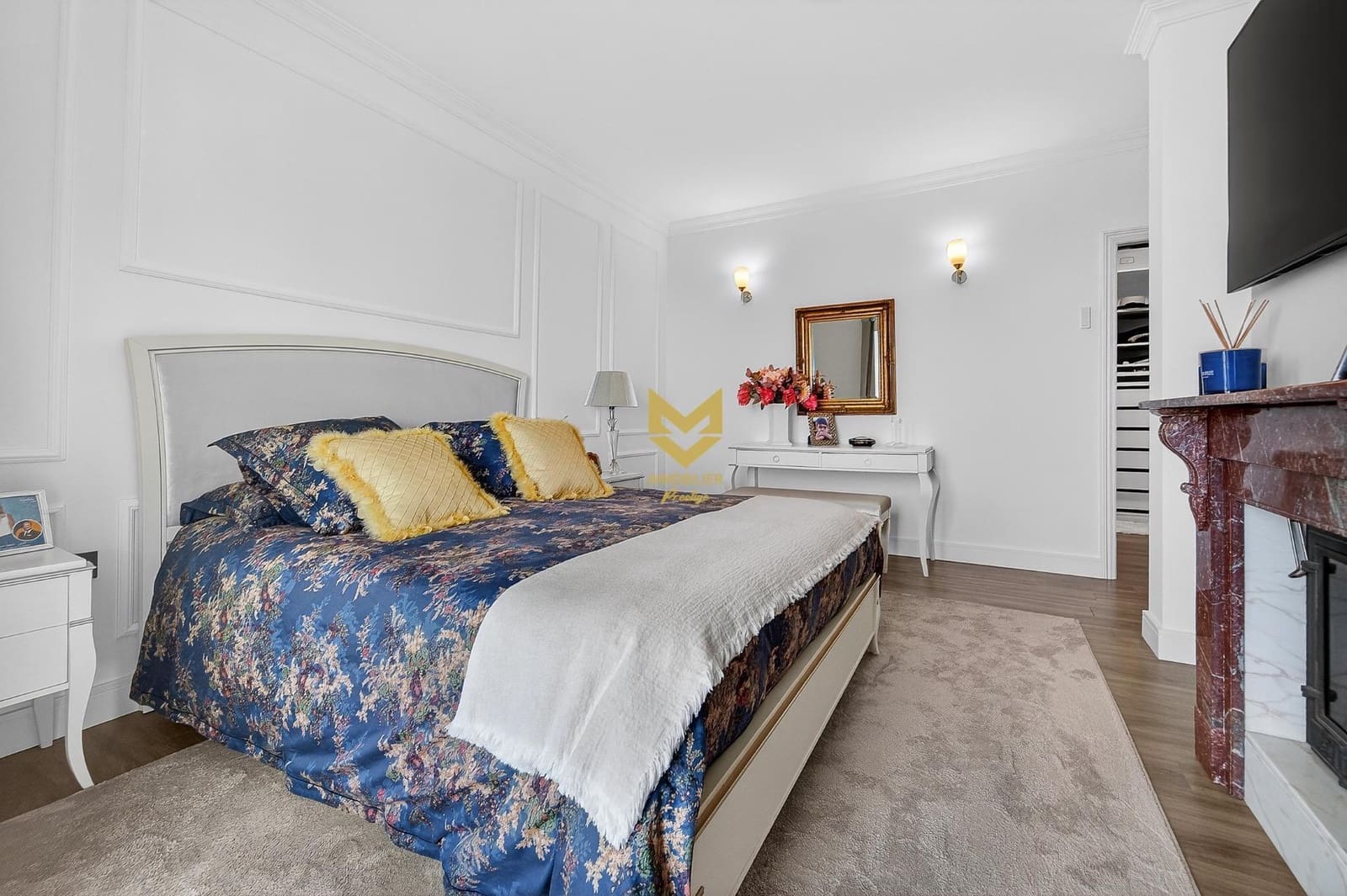 Chalet de 4 habitaciones en Costa Adeje en venta con piscina garaje - 1.450.000 € (Ref: 9833829)