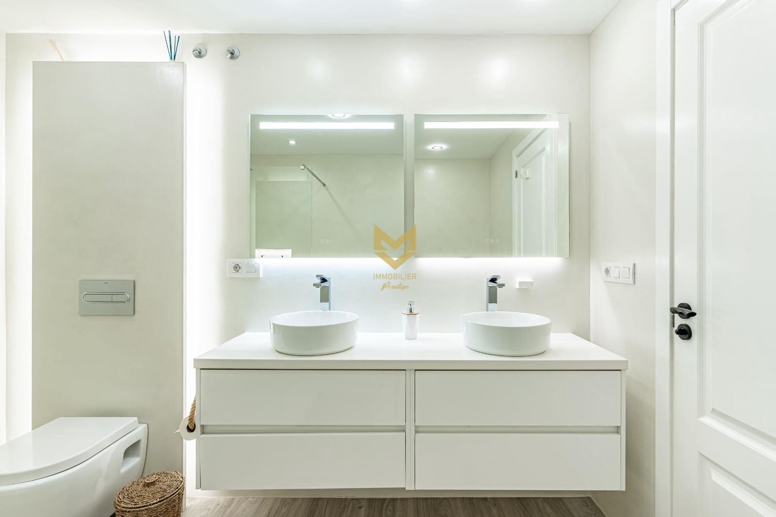 2 bedroom Apartment for sale in Palm-Mar with pool - € 649,000 (Ref: 9833830)