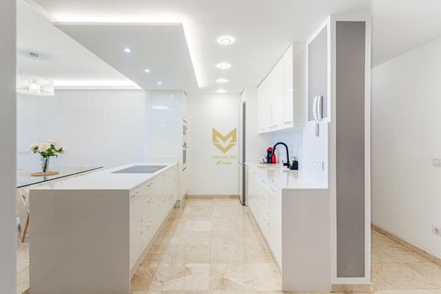 2 Zimmer Apartment zu verkaufen in Palm-Mar, Arona mit Pool - 649.000 € (Ref: 9833830)