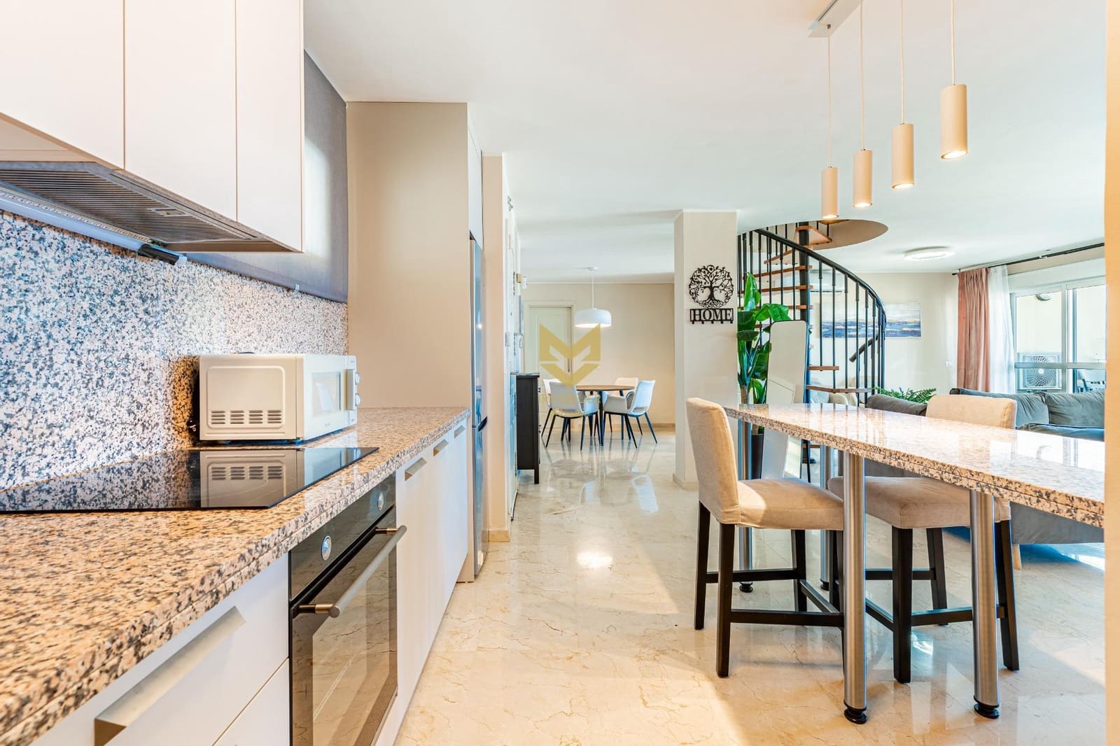 3 bedroom Penthouse for sale in San Miguel de Abona with pool - € 470,000 (Ref: 9833831)