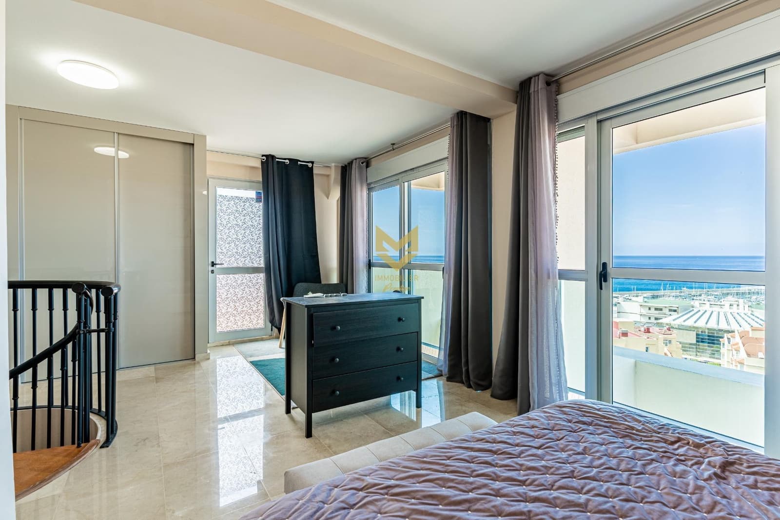3 bedroom Penthouse for sale in San Miguel de Abona with pool - € 470,000 (Ref: 9833831)