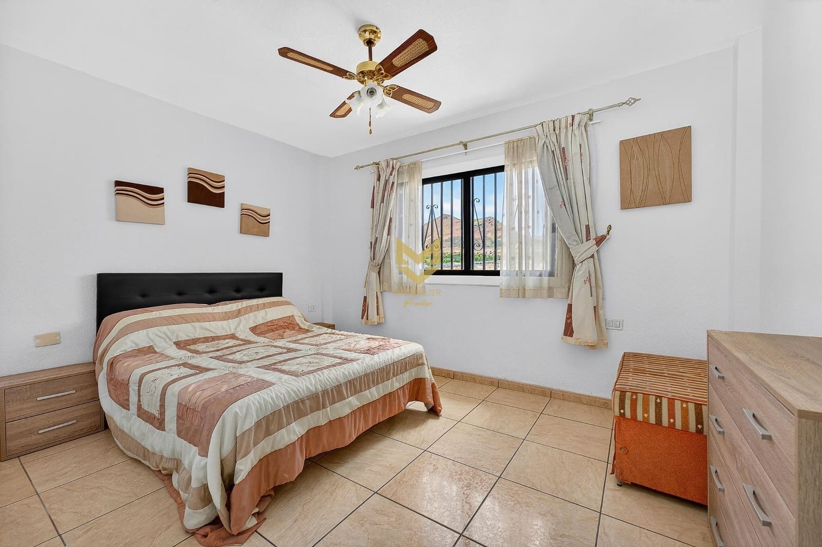 2 bedroom Apartment for sale in Los Cristianos with pool - € 460,000 (Ref: 9860251)