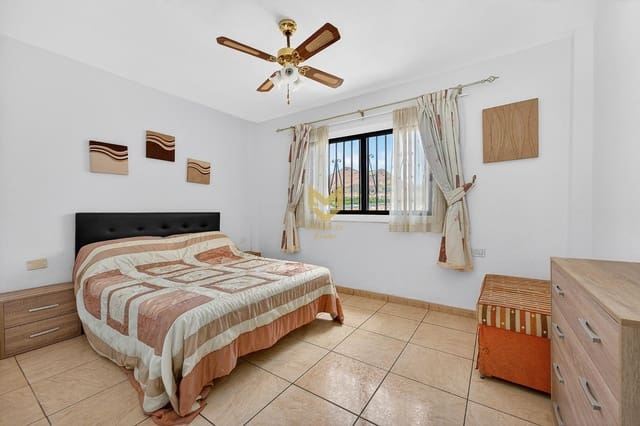 2 chambre Appartement à vendre à Los Cristianos, Arona avec piscine - 460 000 € (Ref: 9860251)