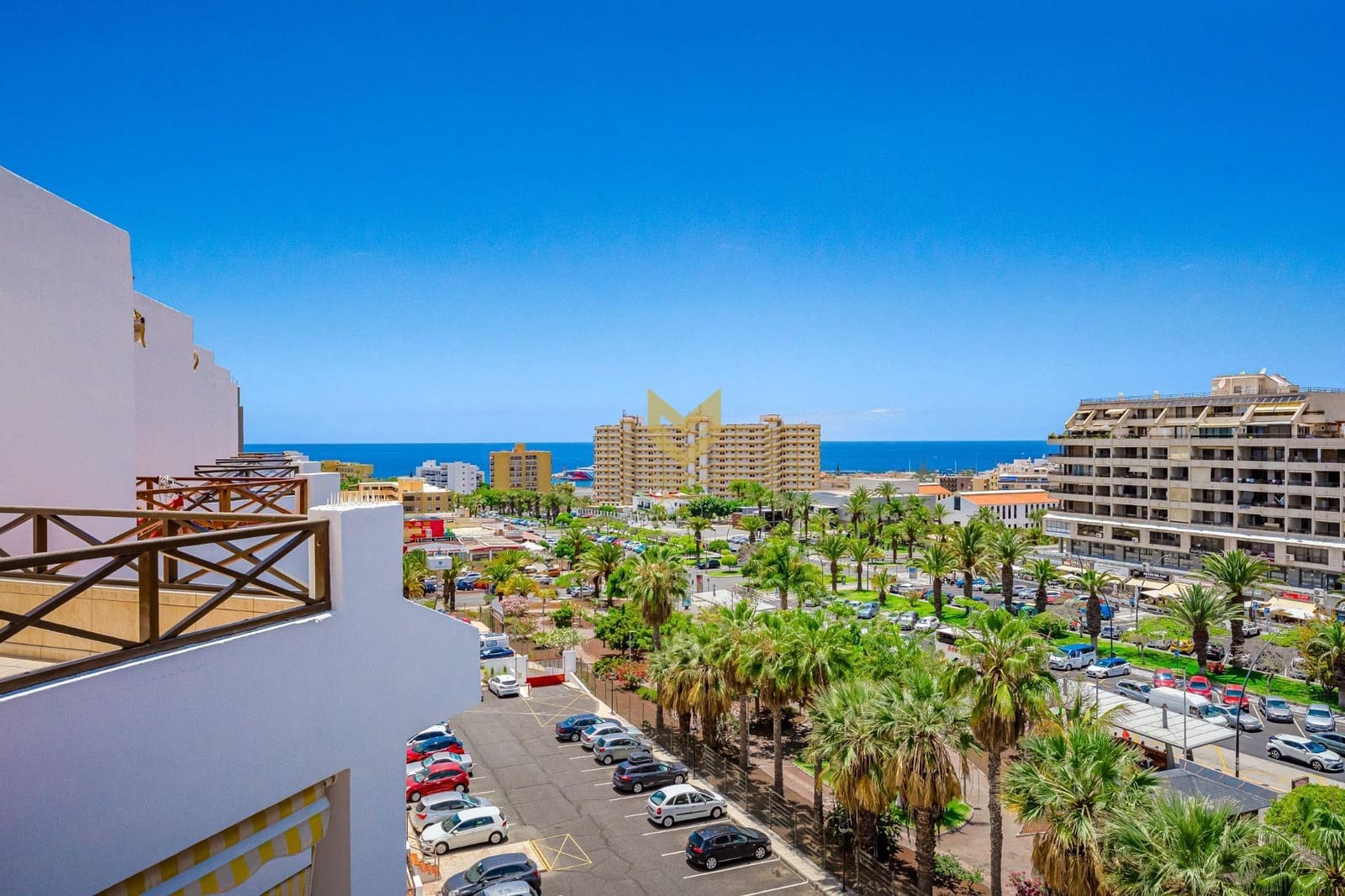 2 bedroom Apartment for sale in Los Cristianos with pool - € 460,000 (Ref: 9860251)