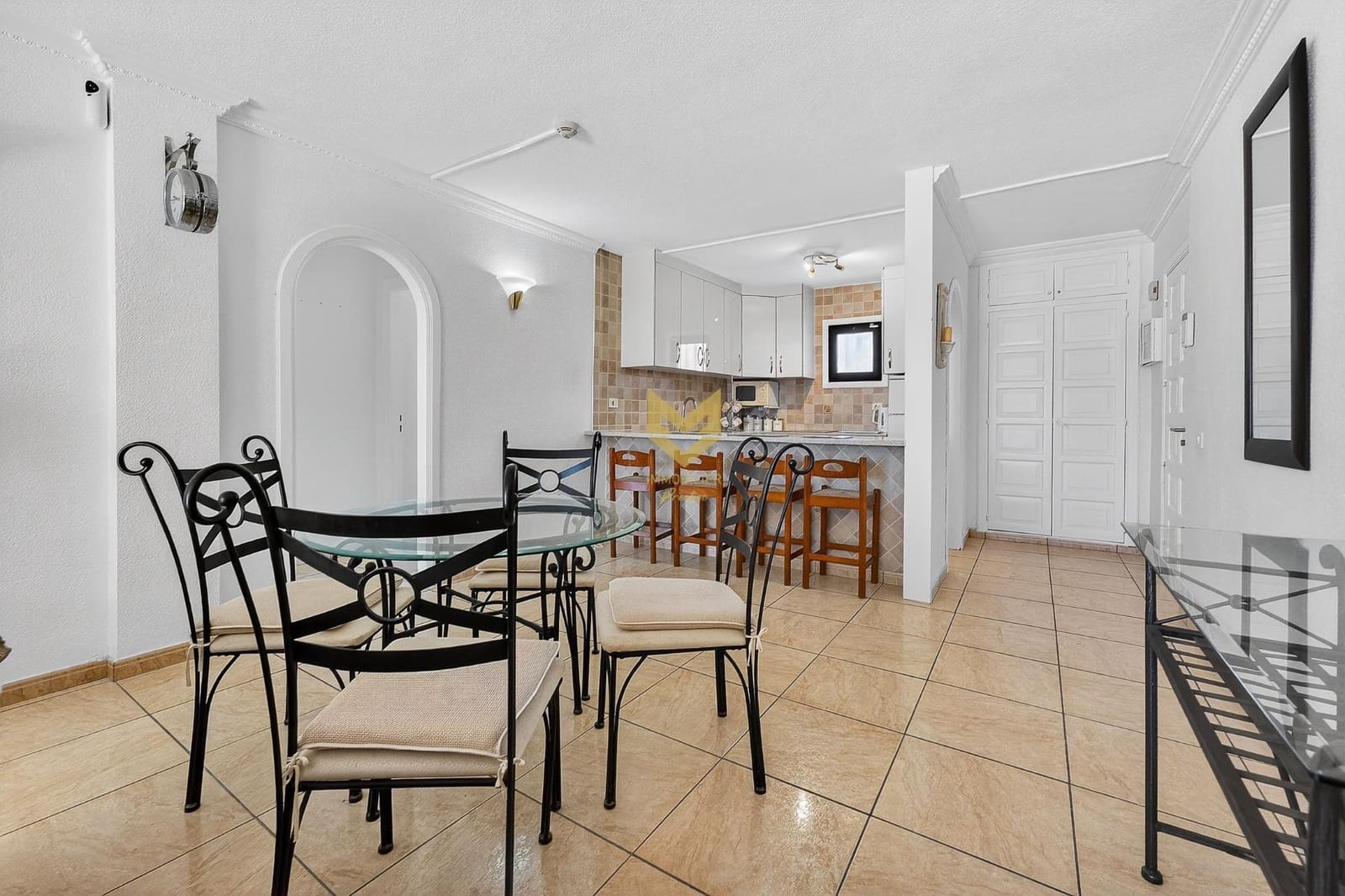 2 bedroom Apartment for sale in Los Cristianos with pool - € 460,000 (Ref: 9860251)