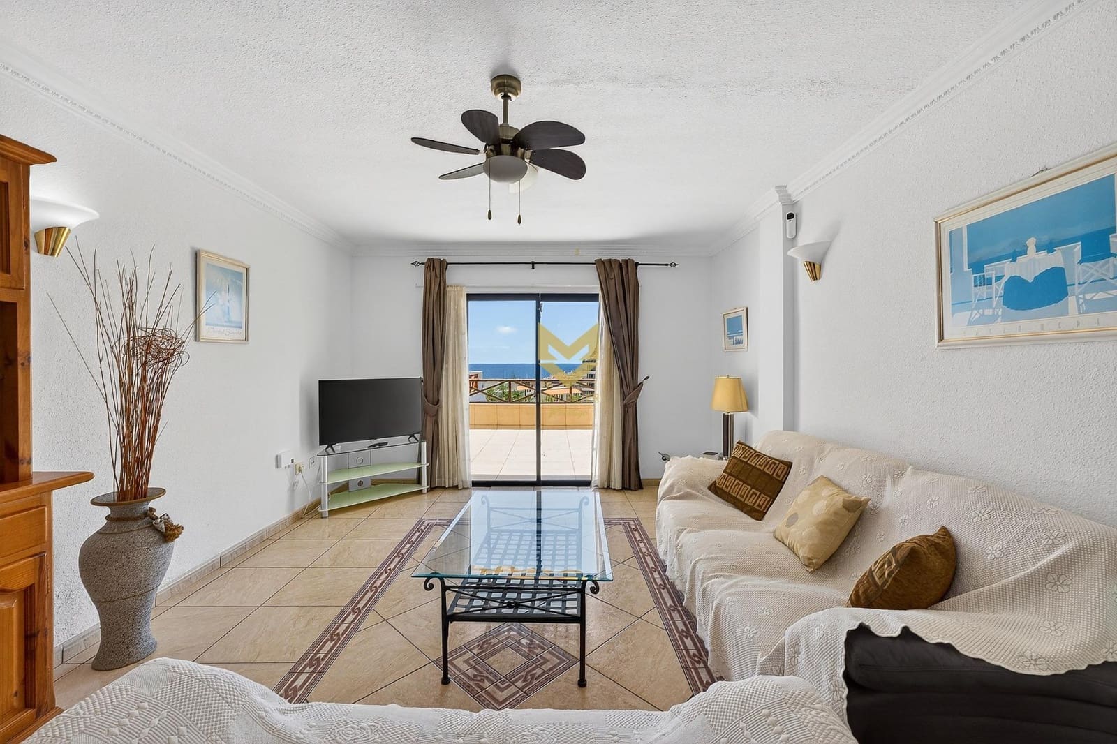 2 bedroom Apartment for sale in Los Cristianos with pool - € 460,000 (Ref: 9860251)