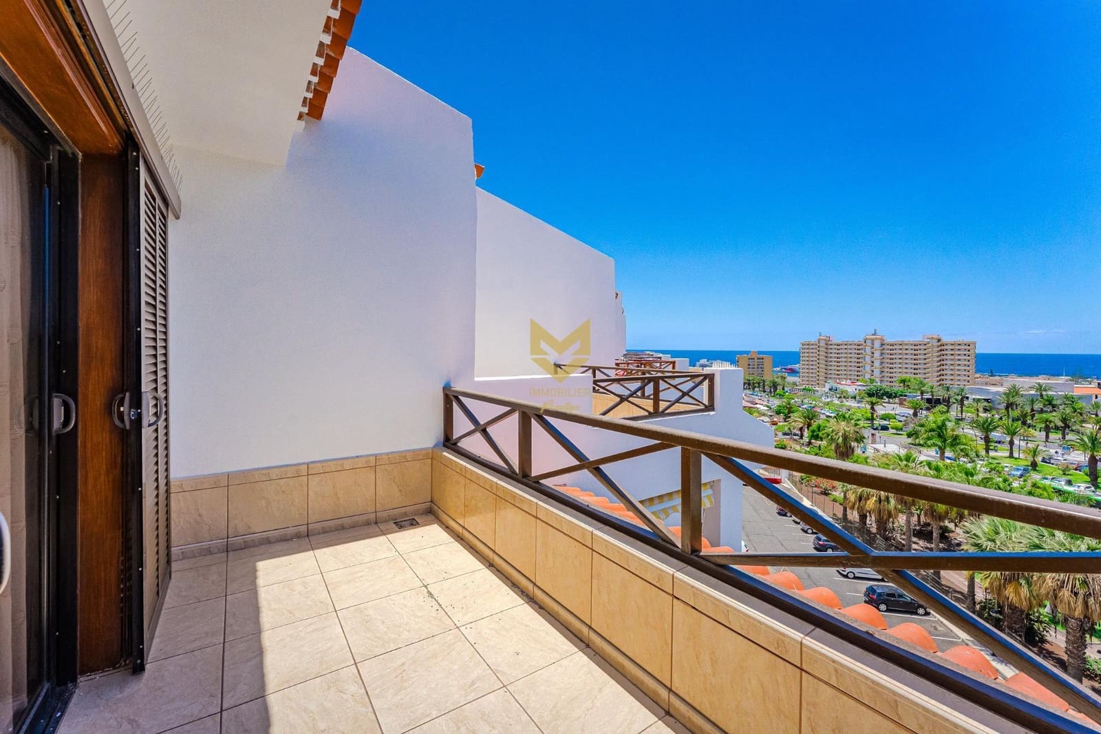 2 bedroom Apartment for sale in Los Cristianos with pool - € 460,000 (Ref: 9860251)