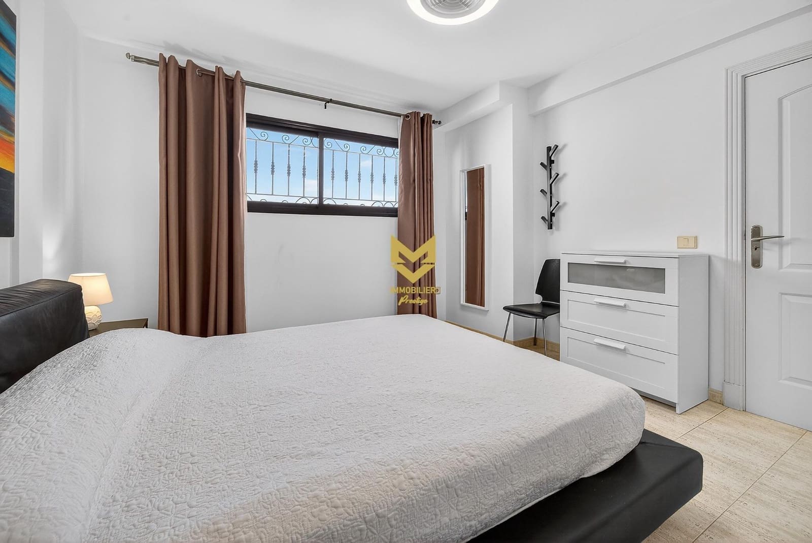 1 soveværelse Lejlighed til salg i Los Cristianos med swimmingpool - € 335.000 (Ref: 9862012)