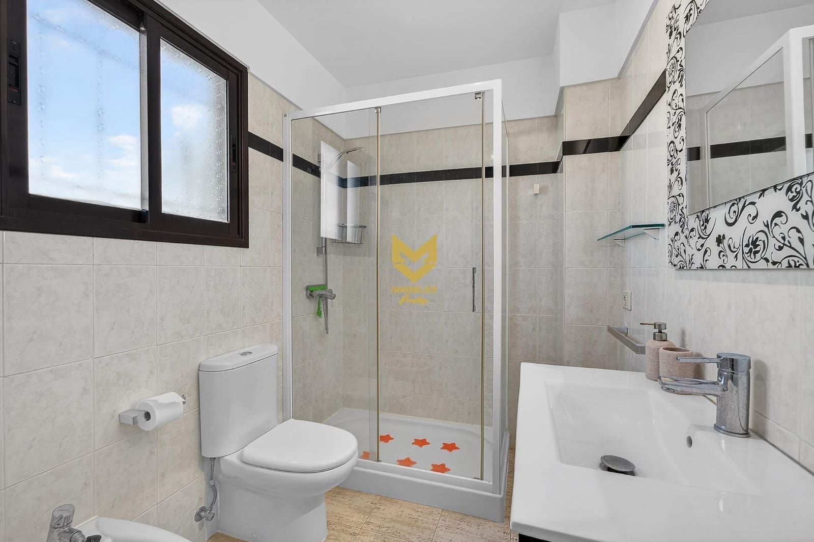 1 soveværelse Lejlighed til salg i Los Cristianos med swimmingpool - € 335.000 (Ref: 9862012)