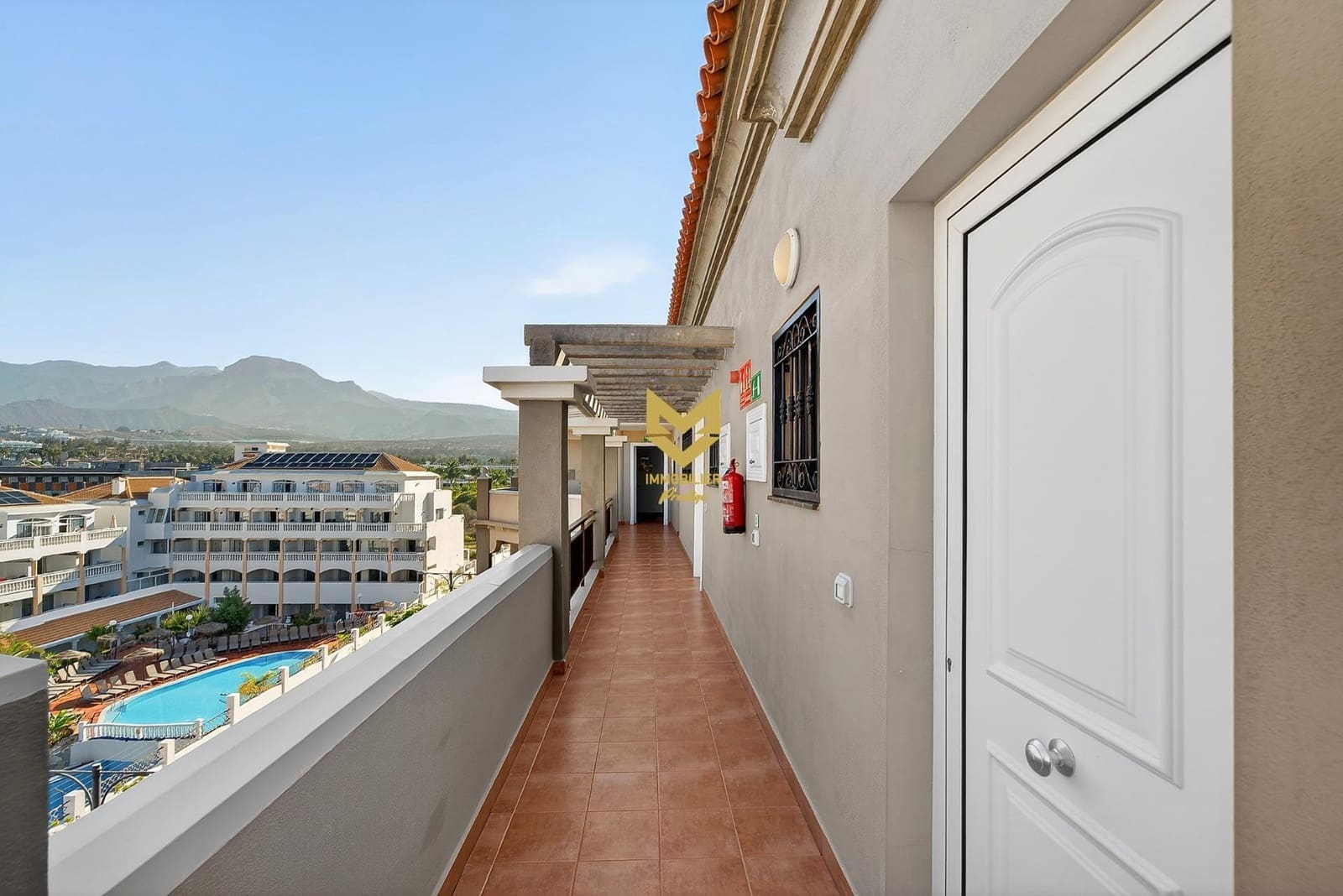 1 soveværelse Lejlighed til salg i Los Cristianos med swimmingpool - € 335.000 (Ref: 9862012)
