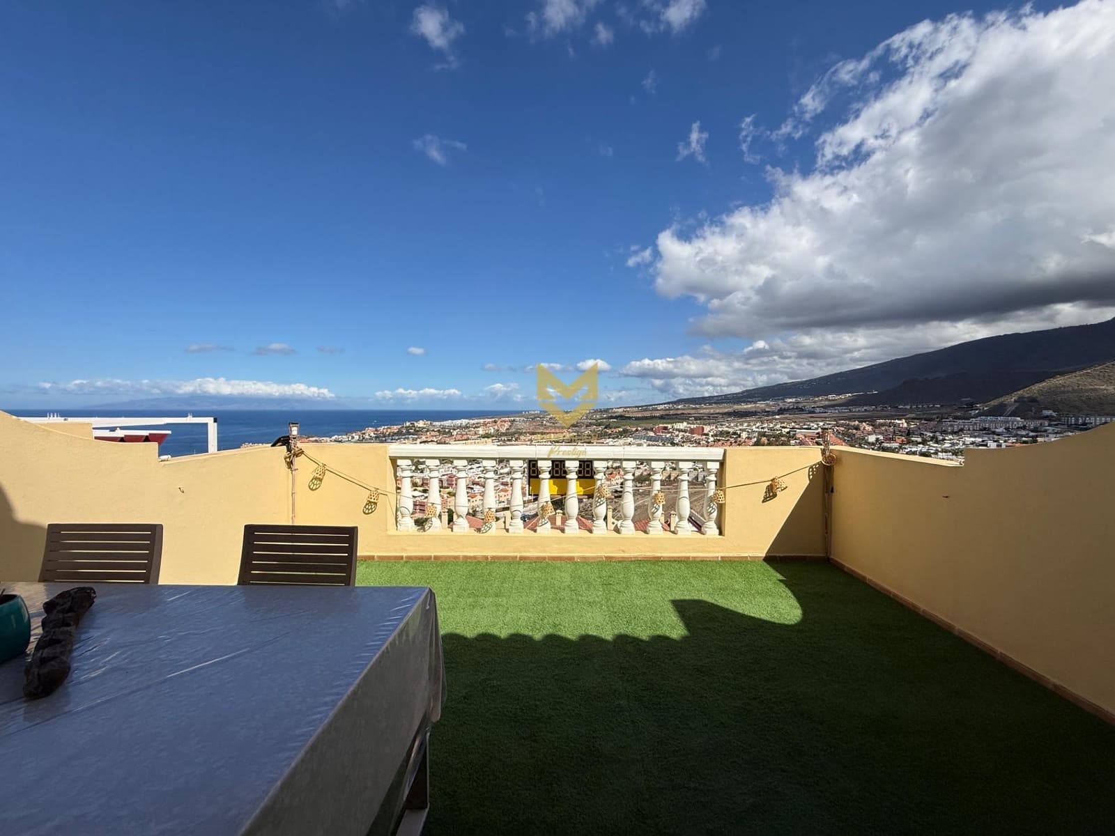 1 bedroom Apartment for sale in Costa Adeje with pool garage - € 350,000 (Ref: 9862014)