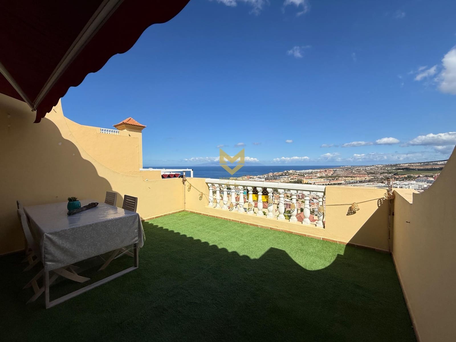 1 bedroom Apartment for sale in Costa Adeje with pool garage - € 350,000 (Ref: 9862014)