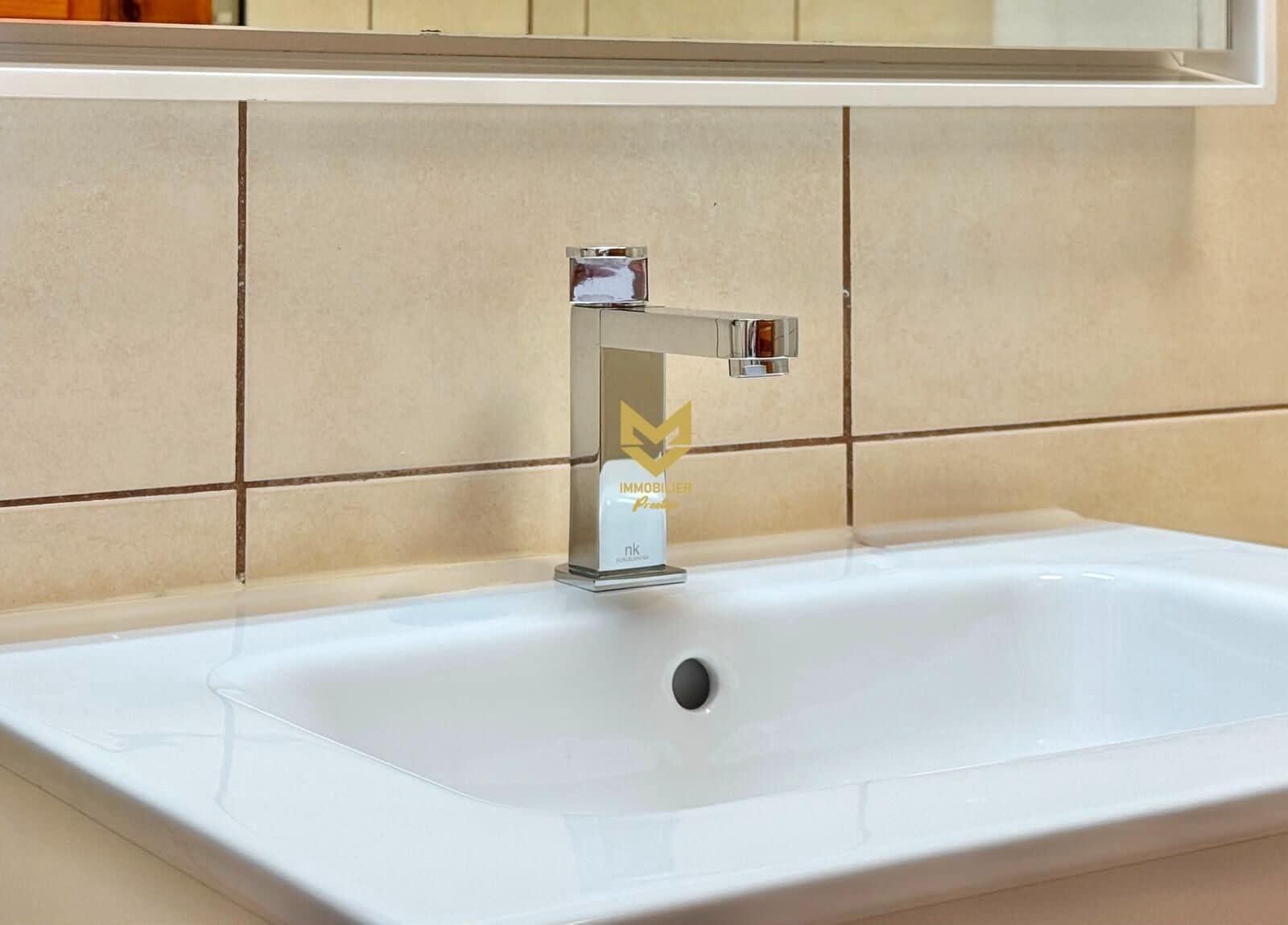 1 slaapkamer Studio te koop in Playa de las Americas met zwembad - € 380.000 (Ref: 9892511)