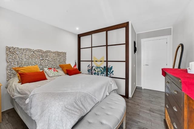 Apartamento de 2 habitaciones en Palm-Mar, Arona en venta - 351.000 € (Ref: 9904144)