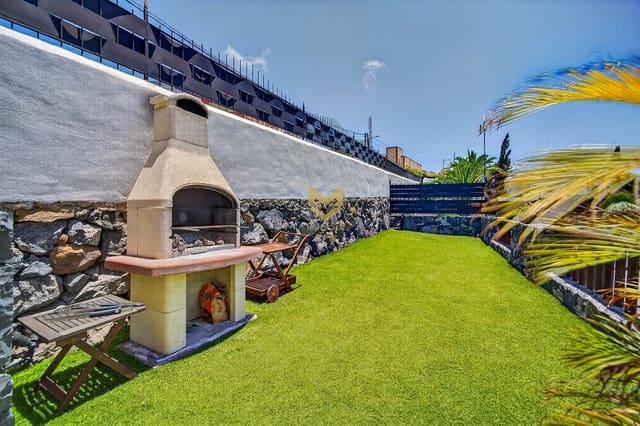 3 sovrum Villa till salu i Las Moraditas, Adeje med pool - 890 000 € (Ref: 9915997)